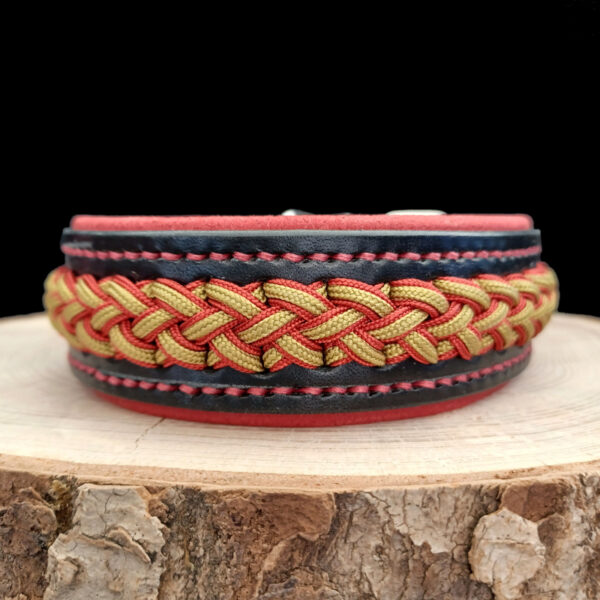 lederen halsband met paracord